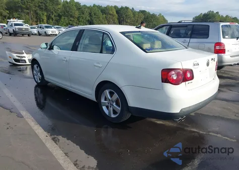 2008 Volkswagen Jetta Se/Sel from USA, damaged, VIN 3VWRM71K38M037294